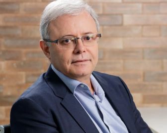 Dono da Chiquinho Sorvetes