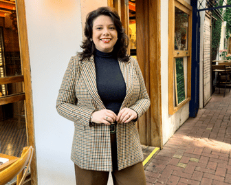 Amanda Ramalho, advogada especialista em Direito Empresarial e Compliance