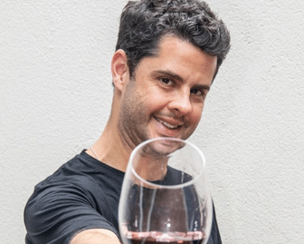 Déco Rossi que é especialista em vinhos