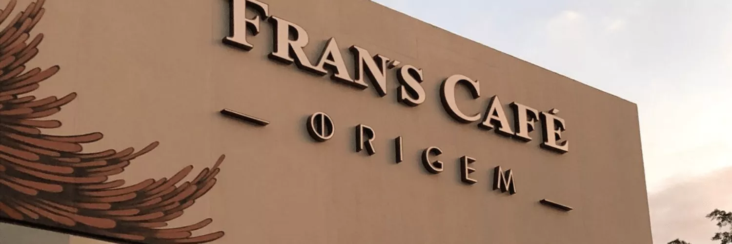 Para celebrar 50 anos da marca, Fran's Café inaugura loja conceito em São Paulo