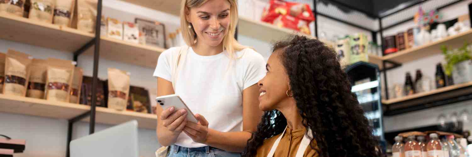 Franchising brasileiro supera os R$ 300 bilhões em 2025