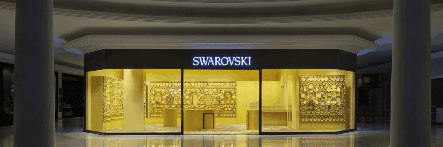 Swarovski assina modelo de bolsa para a marca Ryzí