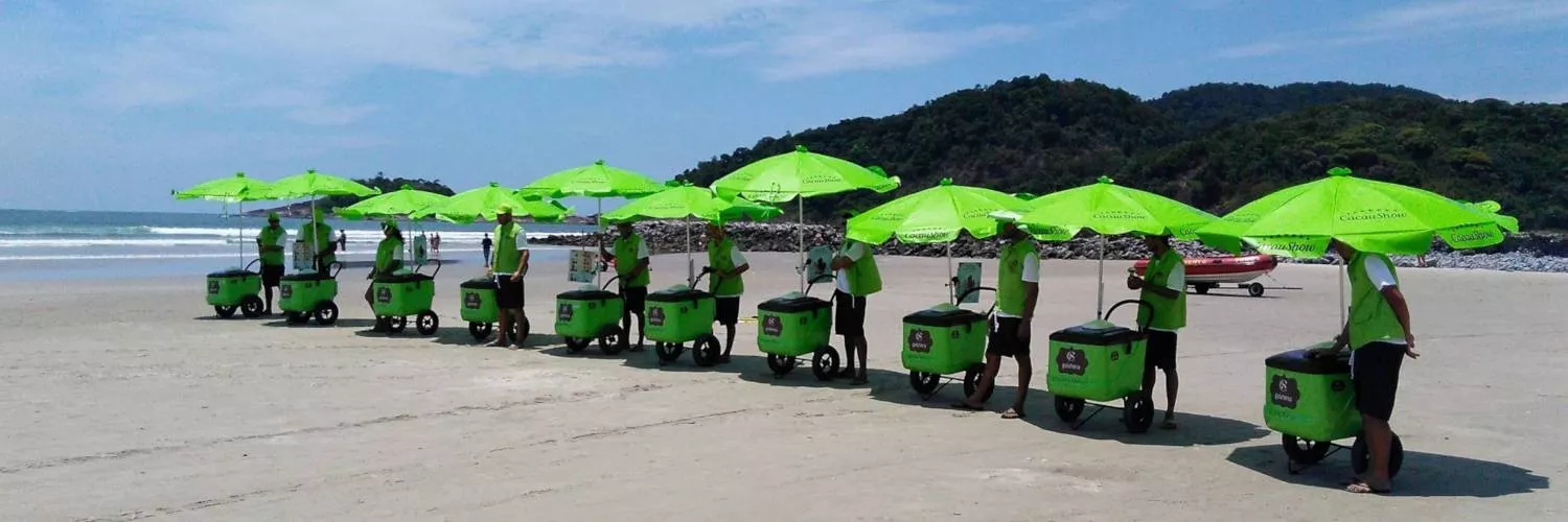 Cacau Show à beira-mar: carrinhos de gelato fazem sucesso no litoral