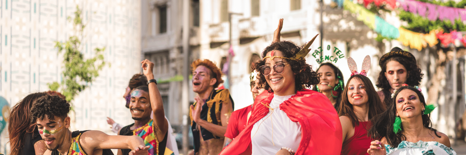 Pequenos negócios vão se beneficiar com 200 mil turistas estrangeiros que virão para o Carnaval