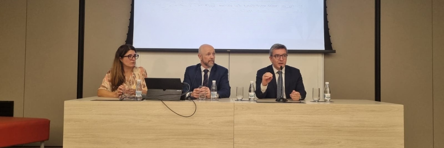 Inviabilidade do negócio, informação falsa e falta de suporte lideram processos contra franqueadoras