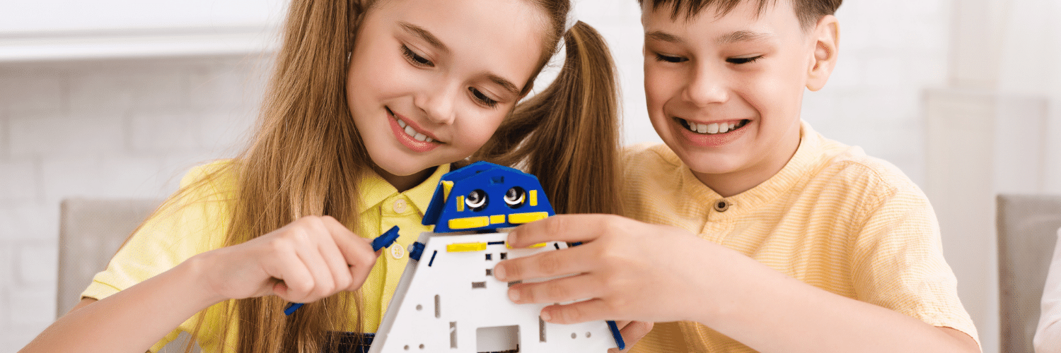 Ctrl+Play celebra 60 escolas de robótica pelo Brasil