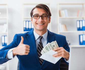 Confira franquias baratas e lucrativas para investir o 13º salário