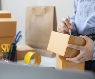 Sell-in e Sell-out: como equilibrar os dois para crescer em franquias