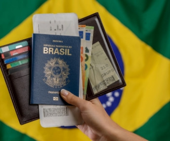 Por que antecipar tendências e monitorar indicadores é essencial para manter competitividade no turismo?