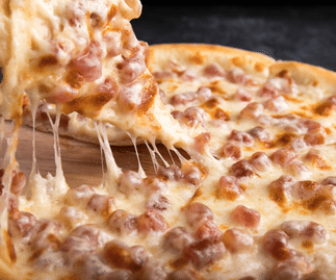 Domino's faz teste com lojas abertas na hora do almoço
