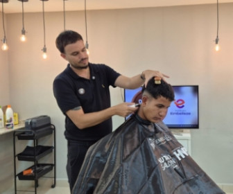 Instituto Embelleze renova modelo de ensino a partir do curso de barbearia
