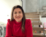 Luzia Costa, CEO da Sóbrancelhas, fala sobre os prós e contras de ter o próprio negócio