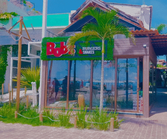 Franquia do Bob's chega a Morro de São Paulo com restaurante sustentável