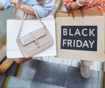 Black Friday: o que a franqueadora deve padronizar e o que precisa deixar nas mãos das unidades