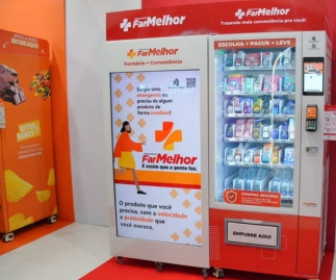 Balcão Urbano leva vending machine da FarMelhor para a ABF Rio